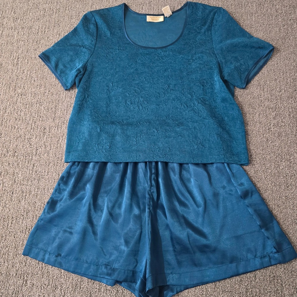 Vintage Victoria's Secret Y2K Lounge Set Blue Textured Top Satin Shorts M‎